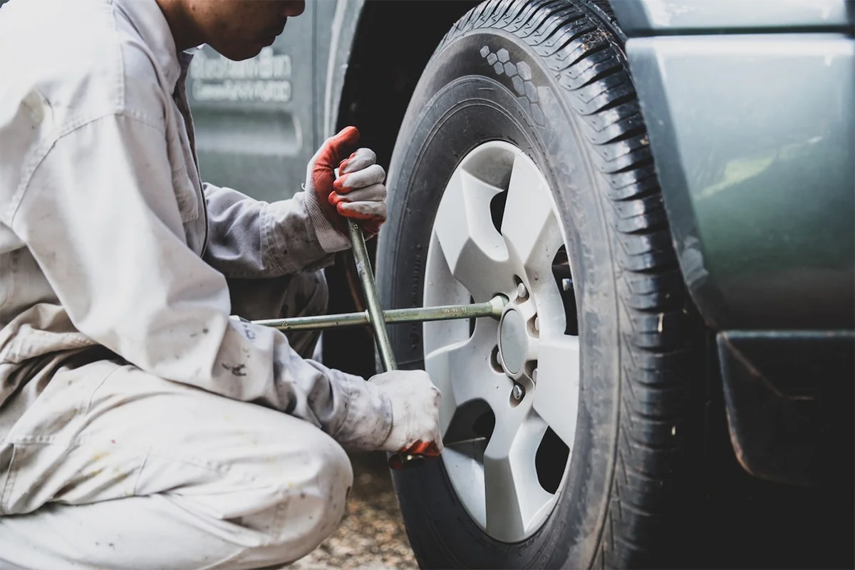 Tire Change Service Image 05